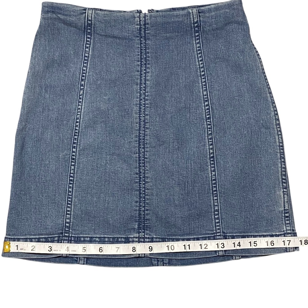 Free People Denim Mini Skirt Medium Wash Blue A-Line Seamed Size 4 - Picture 5 of 6